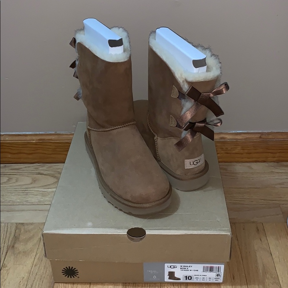 Women’s Ugg Boots (S: 10)